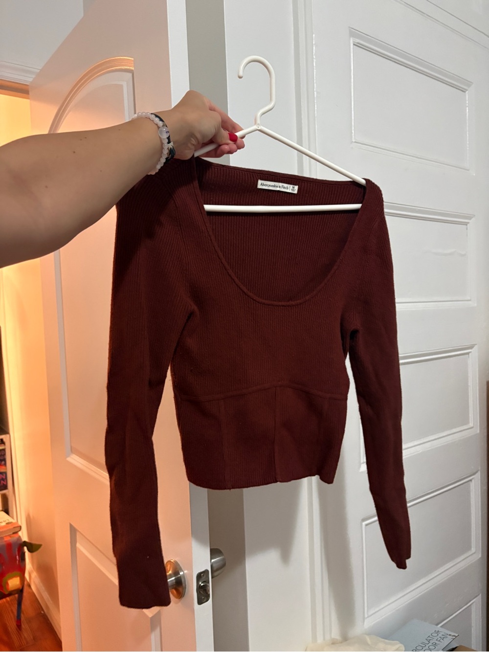 Abercrombie & Fitch Ribbed Scoop-Neck Long-Sleeve Top — Deep Brown